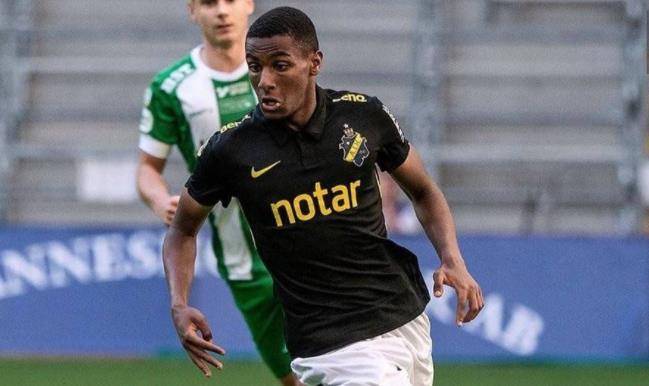 爱游戏游戏接入平台关于Scout在勇士比赛中大比分获胜，战术调整引发热议！的信息