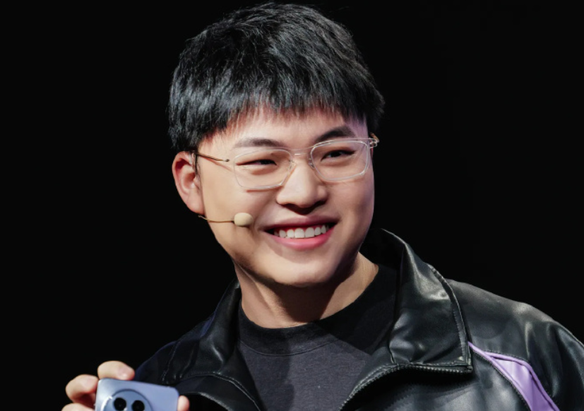 爱游戏开放平台Uzi重返赛场，最后时刻胜出首场状态出色，DWG观众沸腾！的简单介绍